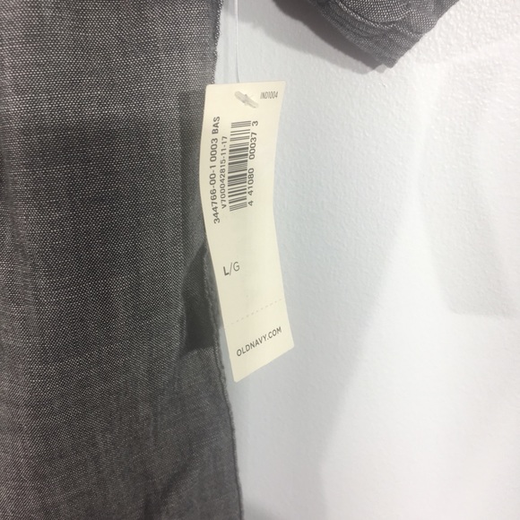 NWT Old Navy Short Sleeve Button Up Short Grey - Picture 5 of 8